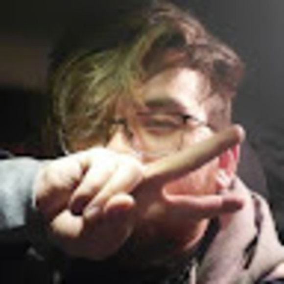 Meet your Posher, David - Picture 1 of 1